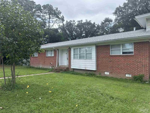 2833 Bellview Ave, Pensacola, FL 32526