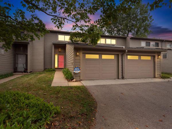 605 Watersedge Drive, Ann Arbor, MI 48105