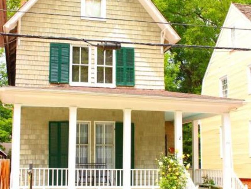 126 S Commerce Street, Centreville, MD 21617 Main Photo