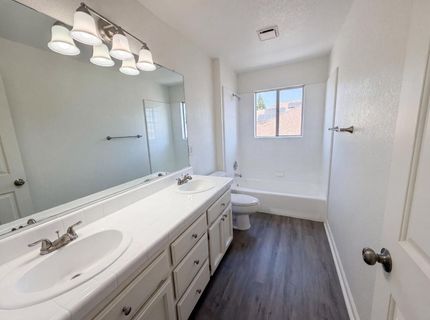 4711 Wildflower Ln, Rocklin, CA 95677 Photo