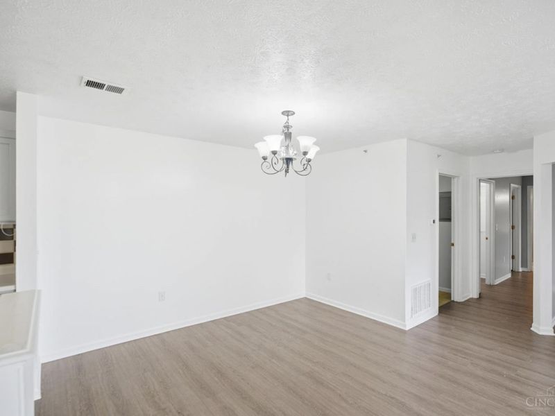 8171 Autumn Woods Lane, Unit 103, West Chester, OH 45069 Photo 3