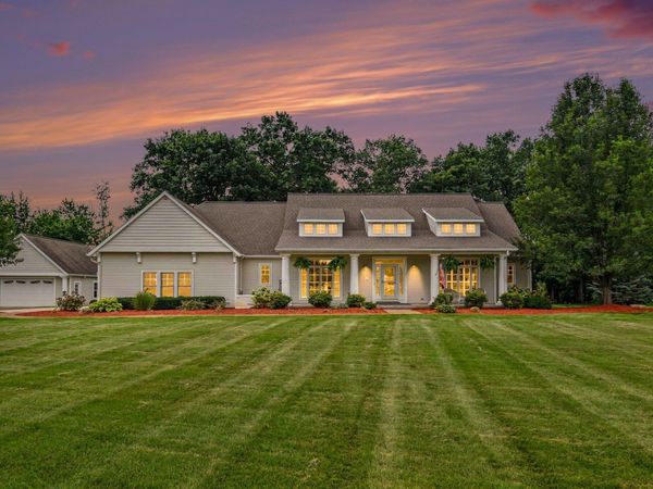 5648 Glenn Mar Court, Coopersville, MI 49404