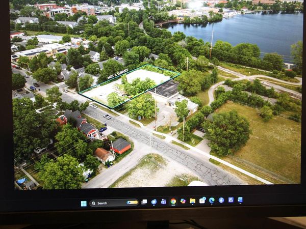723 Lake Avenue, Traverse City, MI 49684