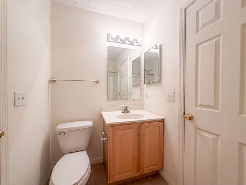 4186 Coble Bowman Way , Unit 15, Canal Winchester, OH 43110 Photo 27