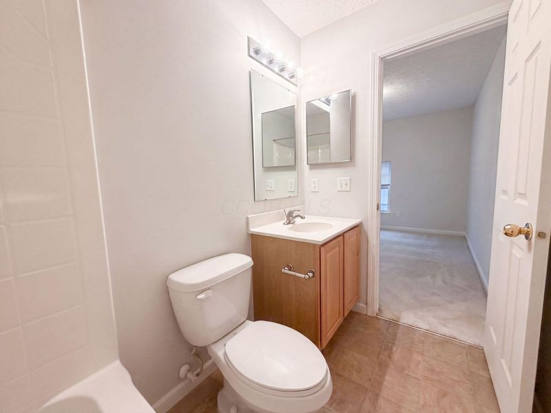 4186 Coble Bowman Way , Unit 15, Canal Winchester, OH 43110 Photo 31
