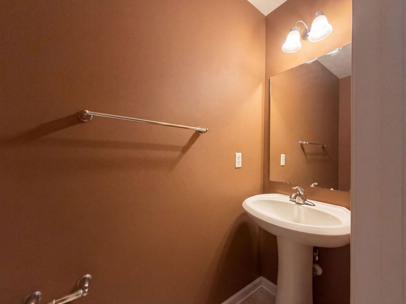 4186 Coble Bowman Way , Unit 15, Canal Winchester, OH 43110 Photo 33