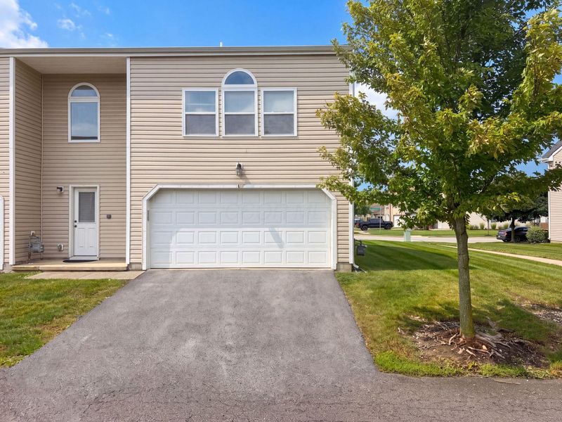 4186 Coble Bowman Way , Unit 15, Canal Winchester, OH 43110 Photo 5