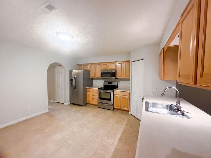4186 Coble Bowman Way , Unit 15, Canal Winchester, OH 43110 Photo 9
