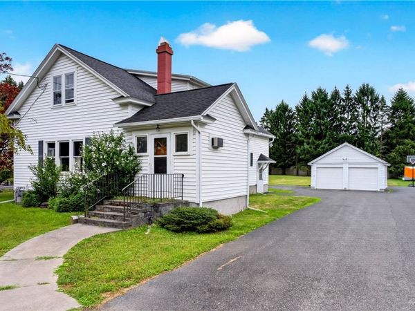 4304 Fay Rd , Syracuse, NY 13219