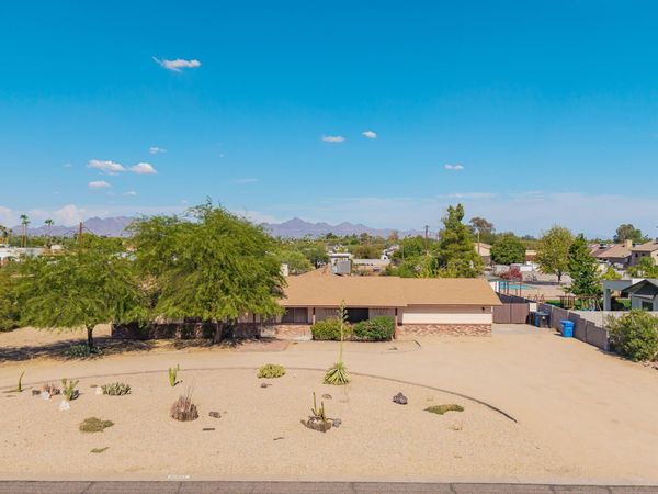 16223 N 40TH Place, Phoenix, AZ 85032