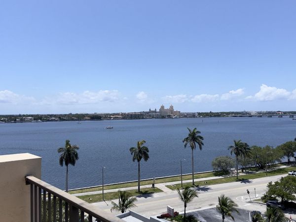 1801 N Flagler Drive, Unit 910, West Palm Beach, FL 33407