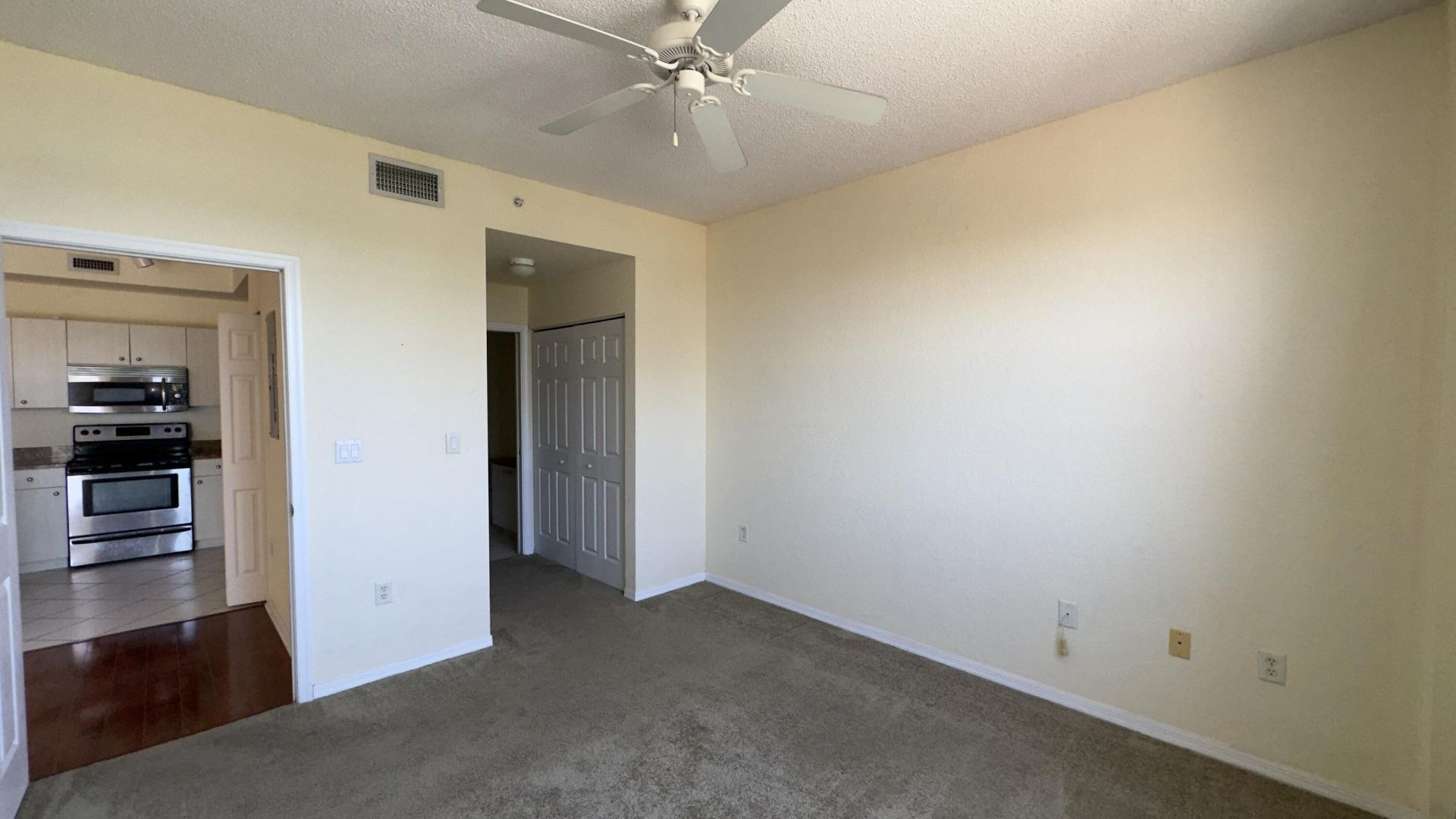 1801 N Flagler Drive, Unit 910, West Palm Beach, FL 33407 Photo