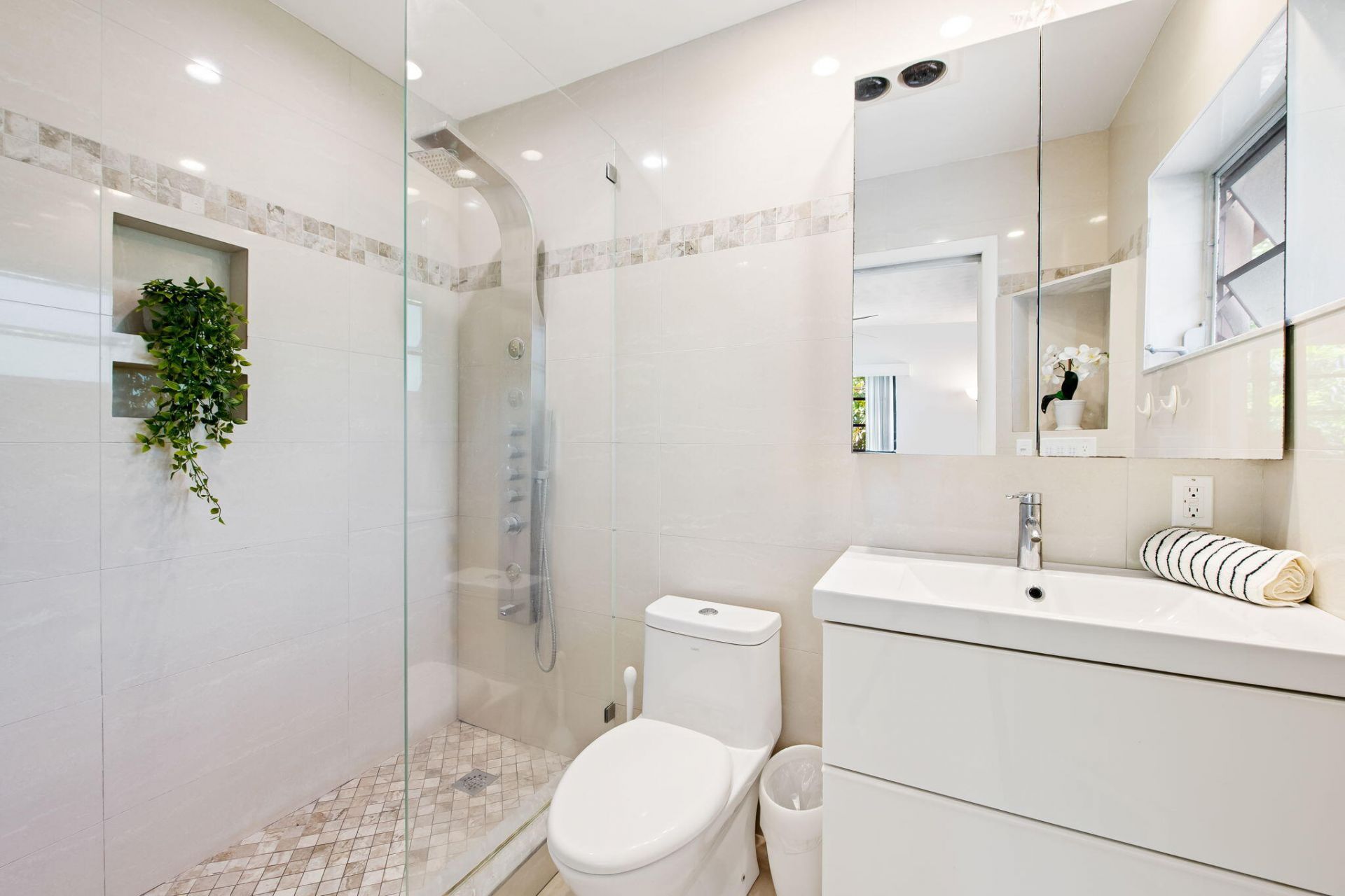 1718 SE 14th Street, Fort Lauderdale, FL 33316 Photo