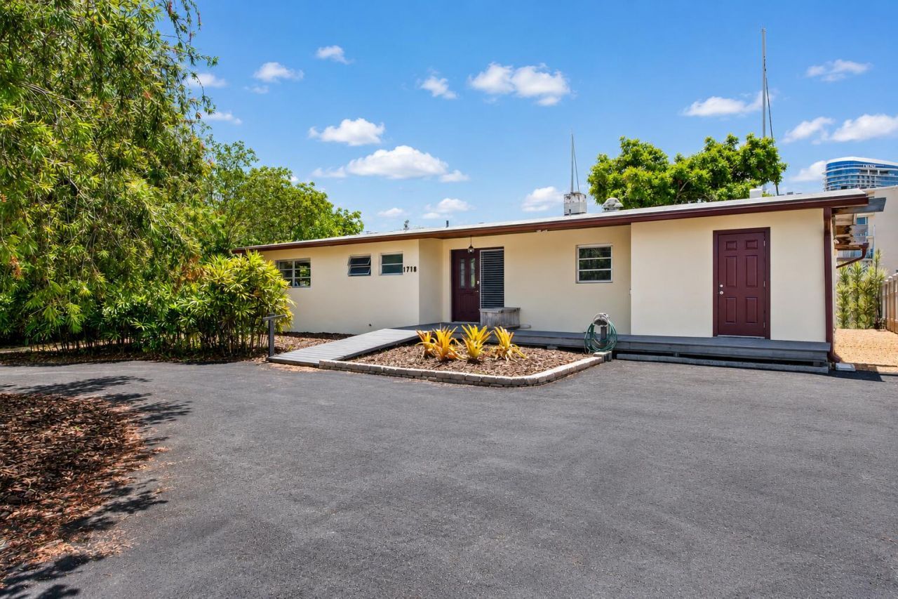 1718 SE 14th Street, Fort Lauderdale, FL 33316 Photo