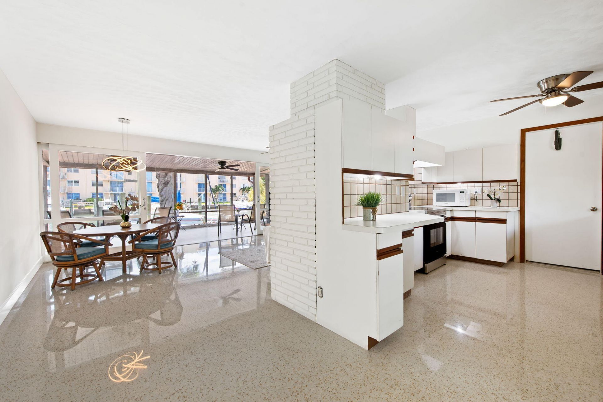 1718 SE 14th Street, Fort Lauderdale, FL 33316 Photo