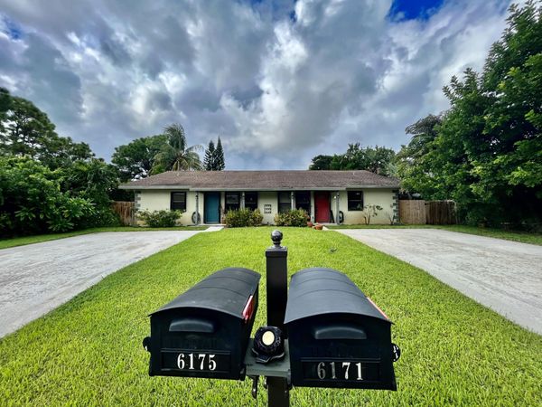 6171 ROGER Street, Jupiter, FL 33458