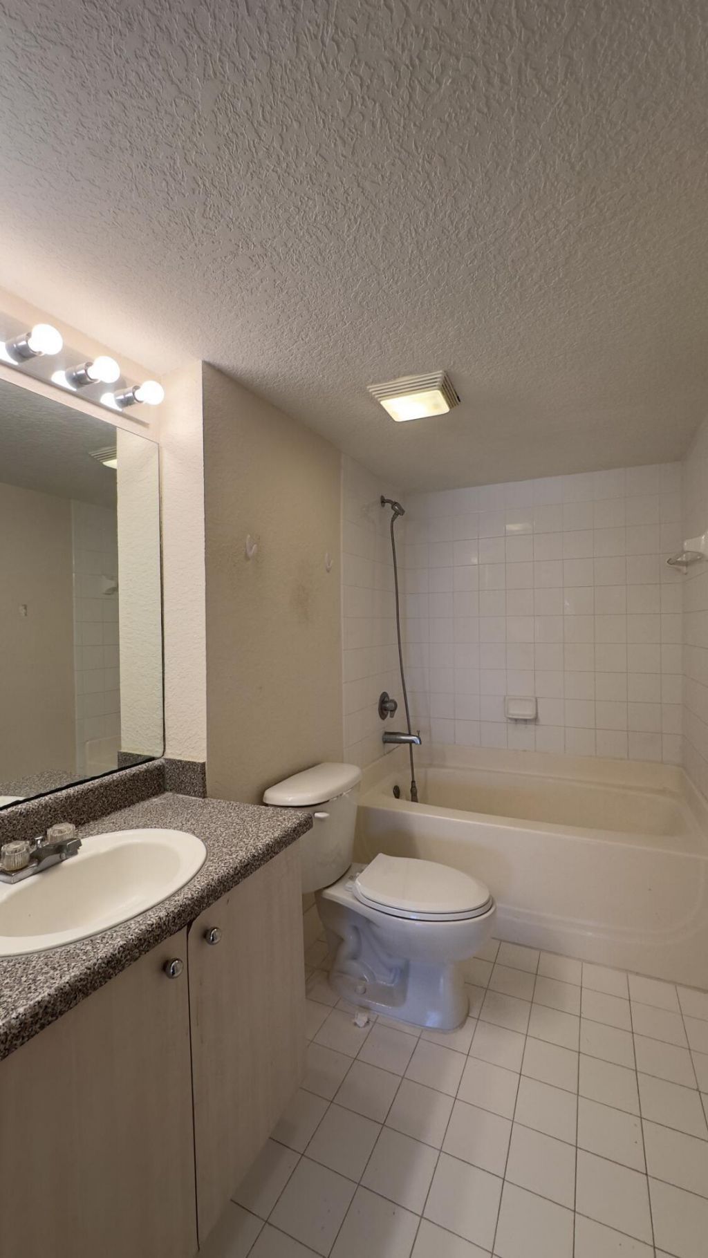 1801 N Flagler Drive, Unit 630, West Palm Beach, FL 33407 Photo