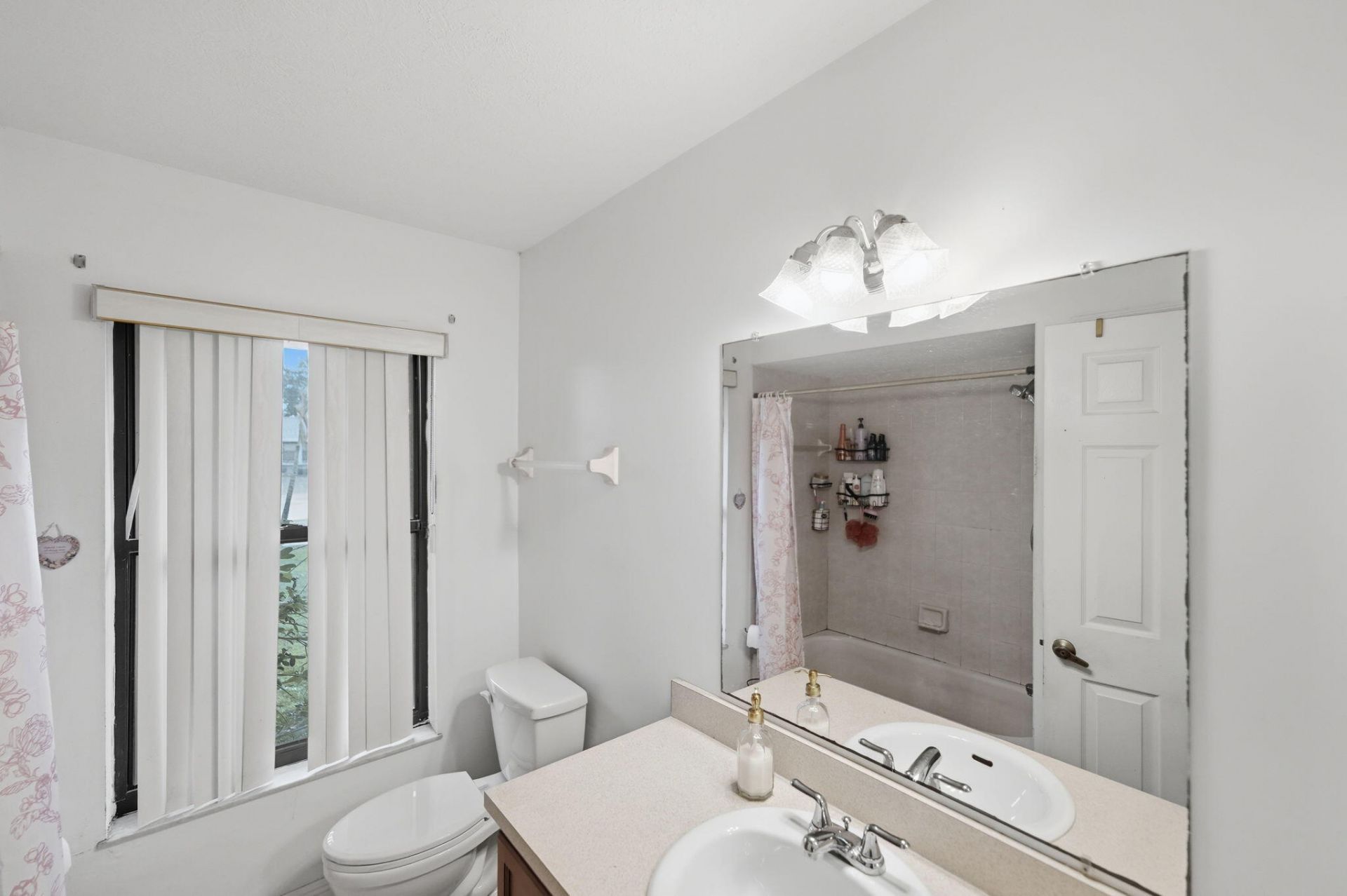 517 SE Felix Avenue, Port Saint Lucie, FL 34984 Photo