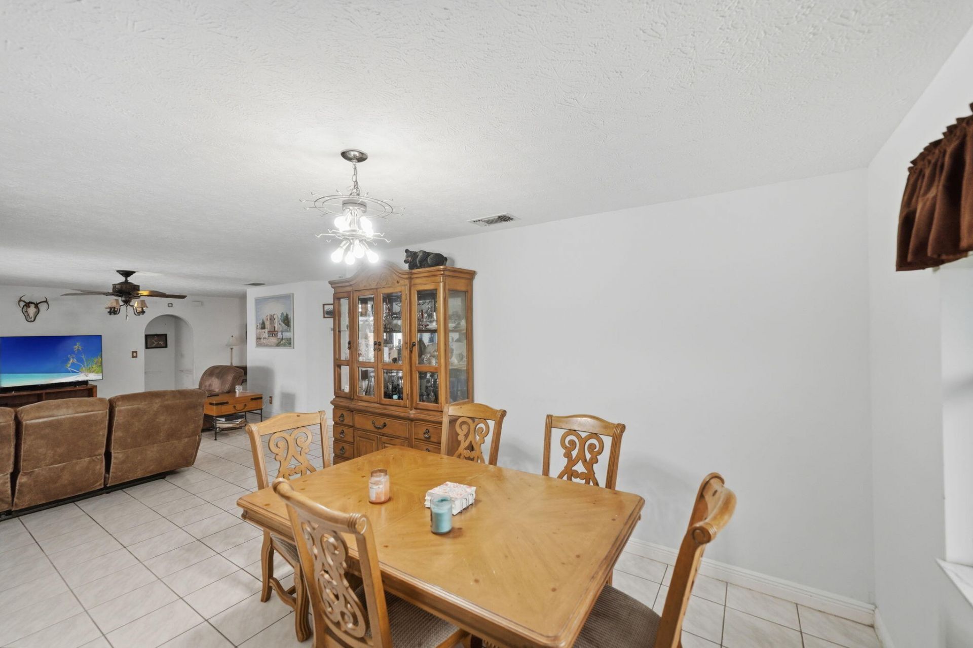 517 SE Felix Avenue, Port Saint Lucie, FL 34984 Photo