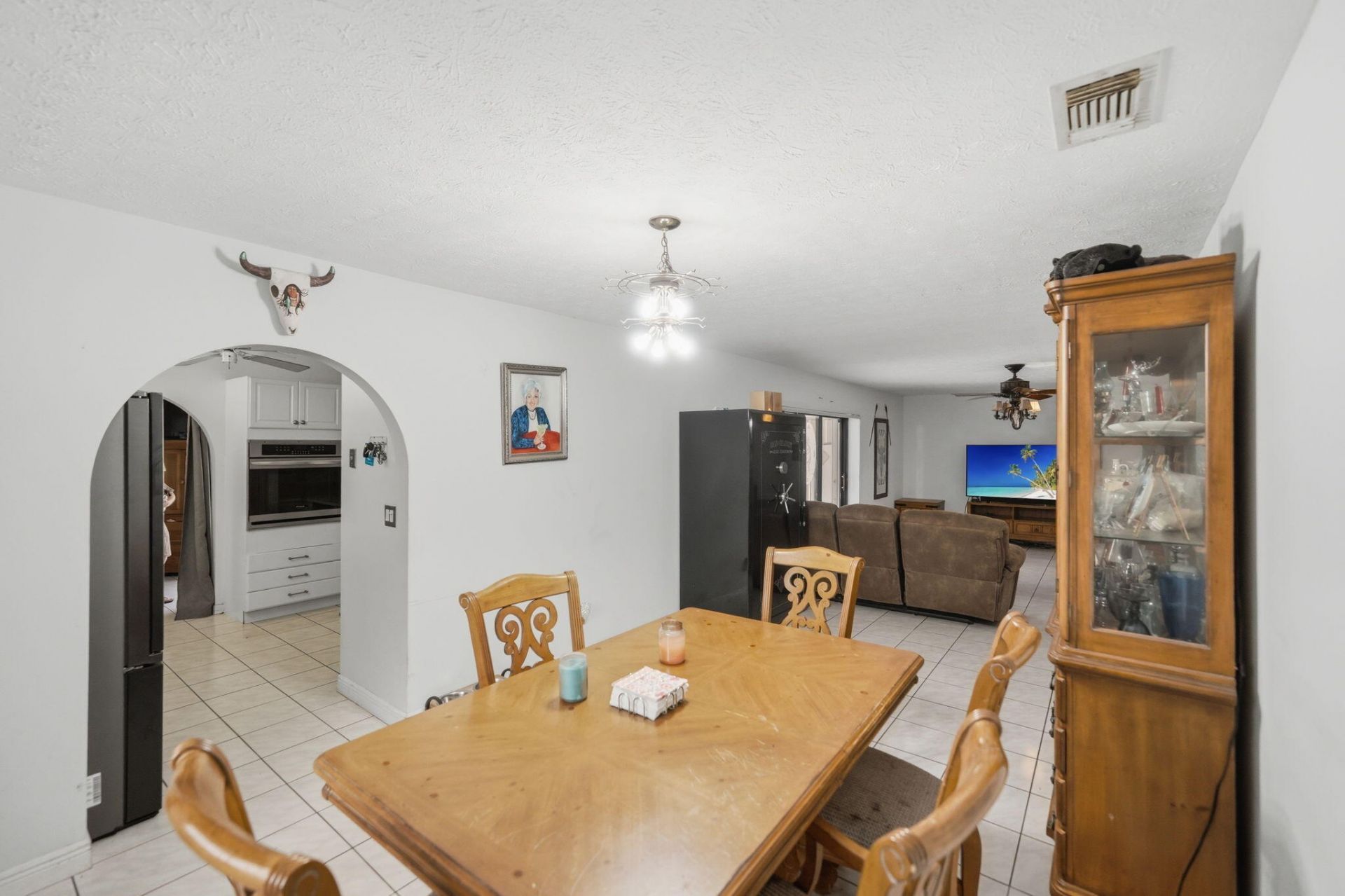 517 SE Felix Avenue, Port Saint Lucie, FL 34984 Photo