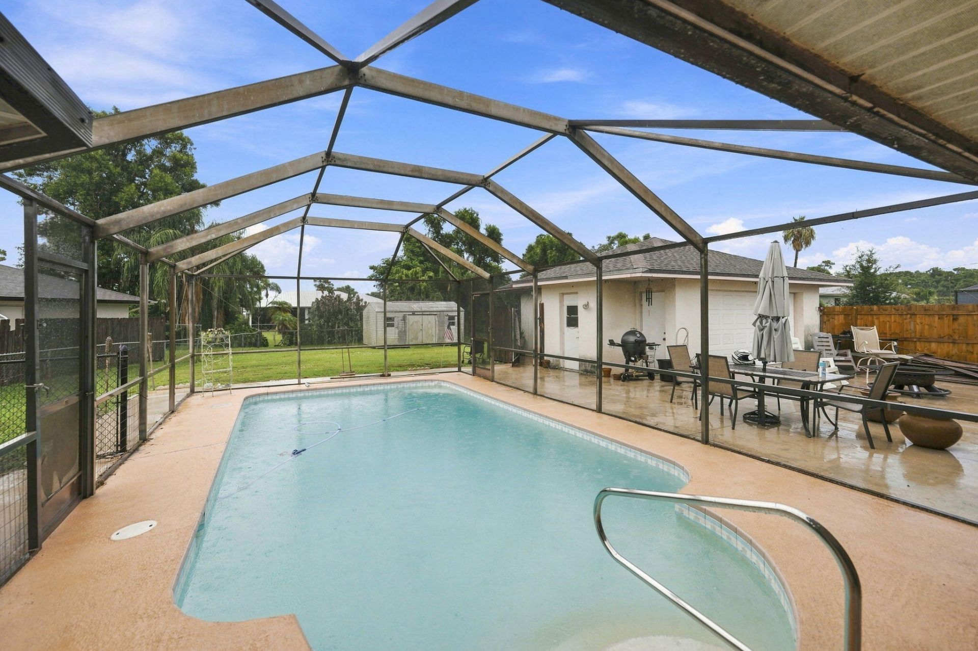 517 SE Felix Avenue, Port Saint Lucie, FL 34984 Photo