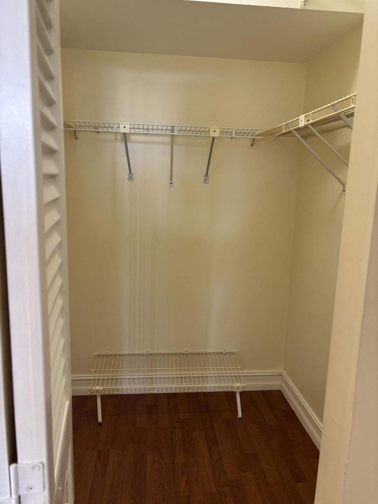 1200 St Charles Place, Unit 414, Pembroke Pines, FL 33026 Photo