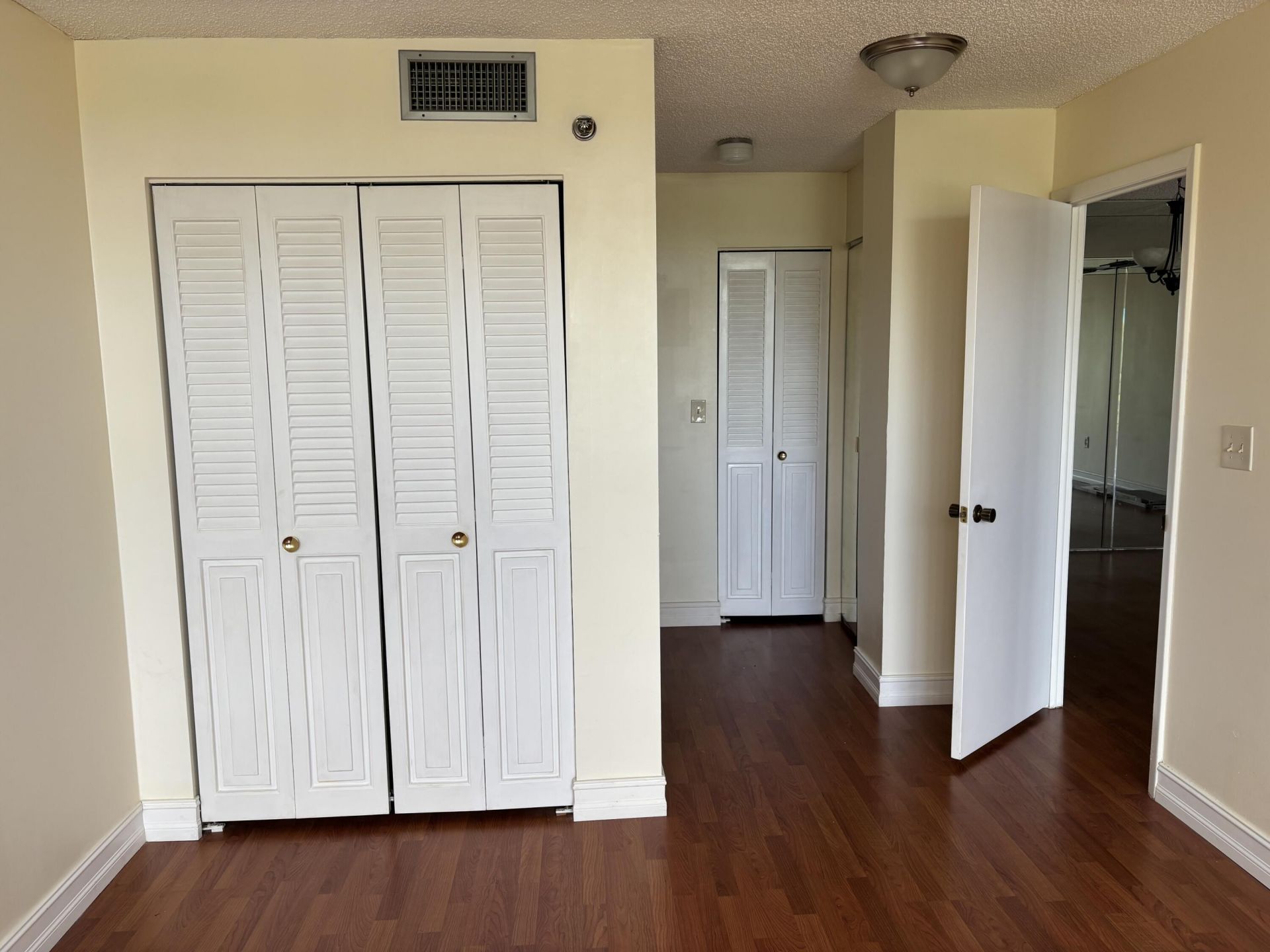 1200 St Charles Place, Unit 414, Pembroke Pines, FL 33026 Photo