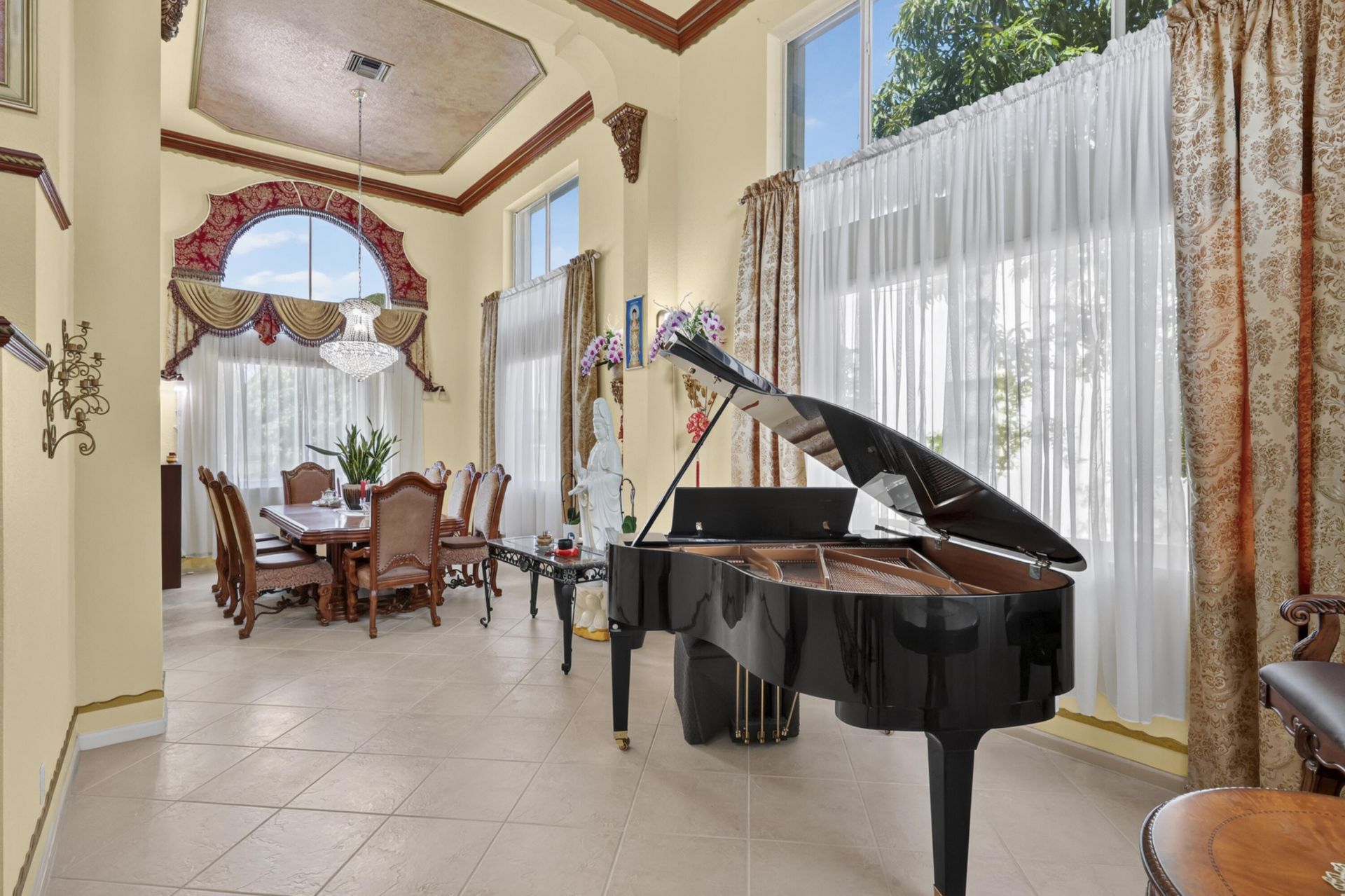 120 Isola Circle, Royal Palm Beach, FL 33411 Photo