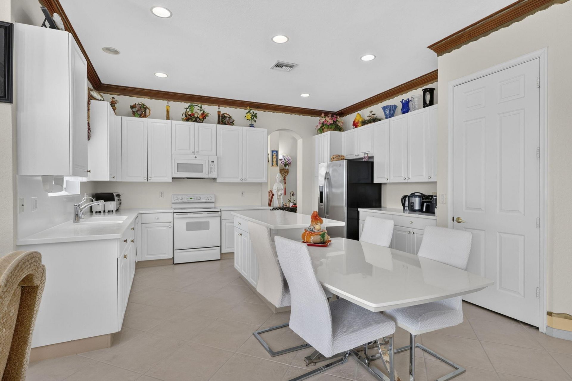 120 Isola Circle, Royal Palm Beach, FL 33411 Photo