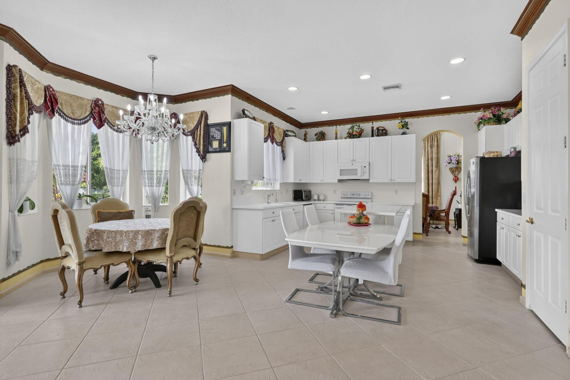 120 Isola Circle, Royal Palm Beach, FL 33411 Photo
