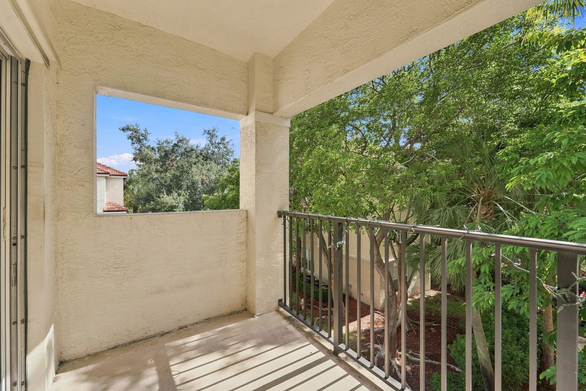5940 W Sample Road, Unit 308, Coral Springs, FL 33067 Photo