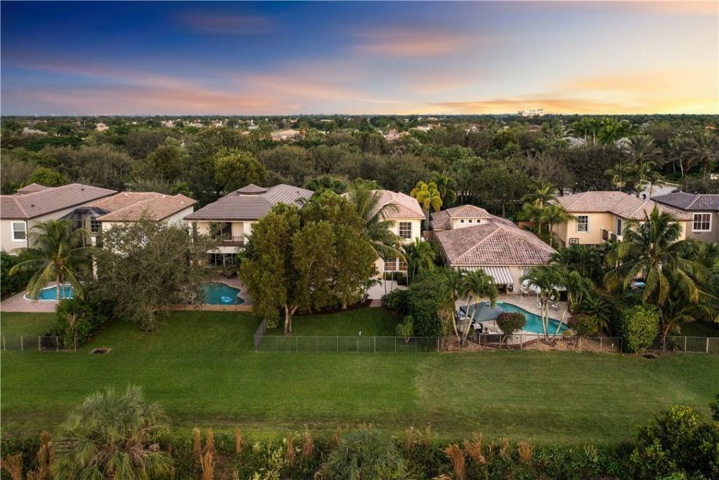6679 NW 128th Way, Parkland, FL 33076 Photo