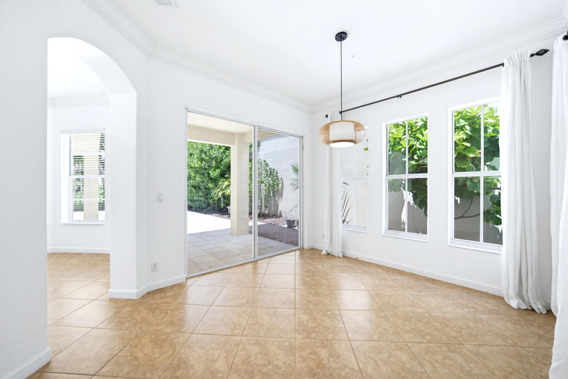 6679 NW 128th Way, Parkland, FL 33076 Photo