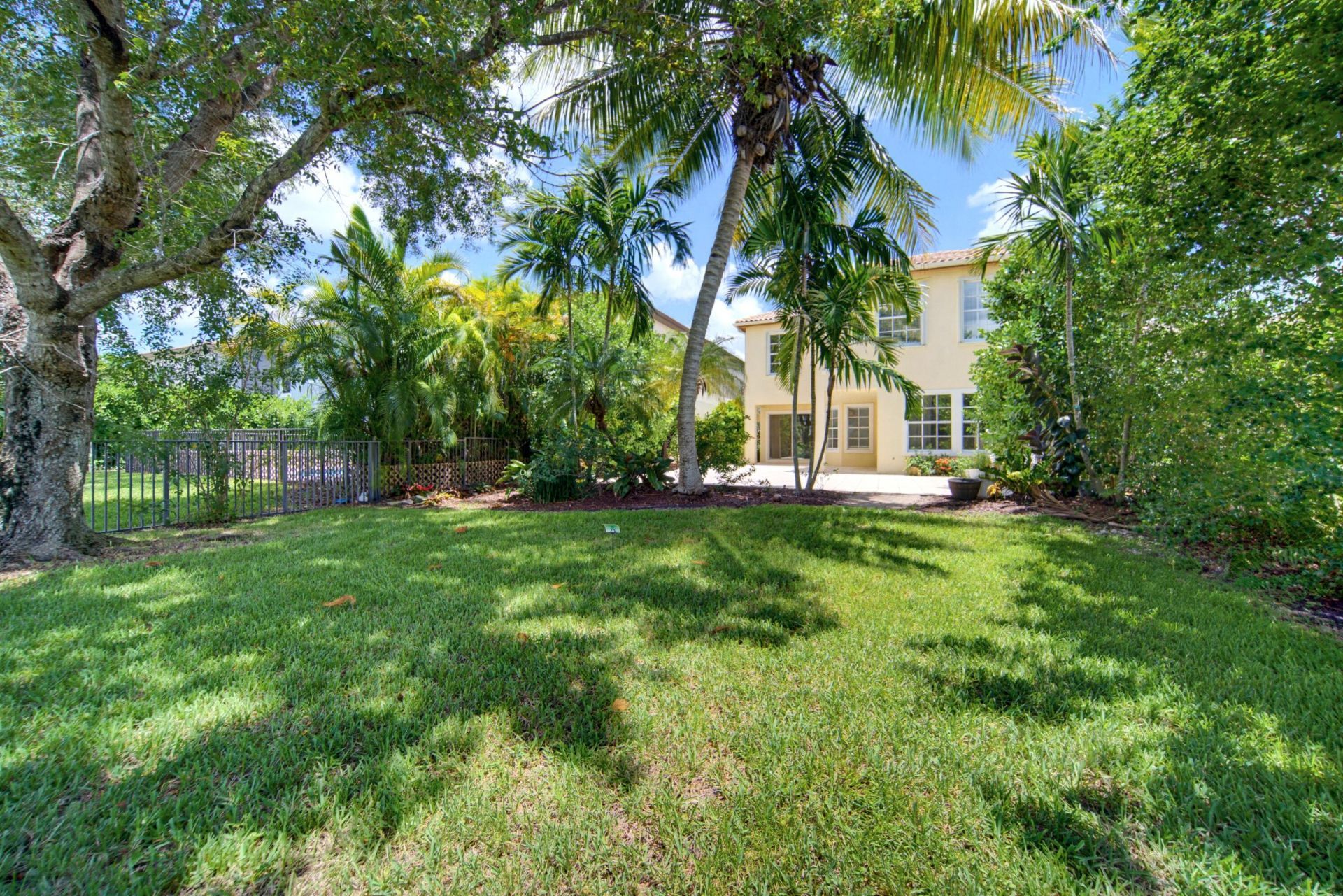 6679 NW 128th Way, Parkland, FL 33076 Photo