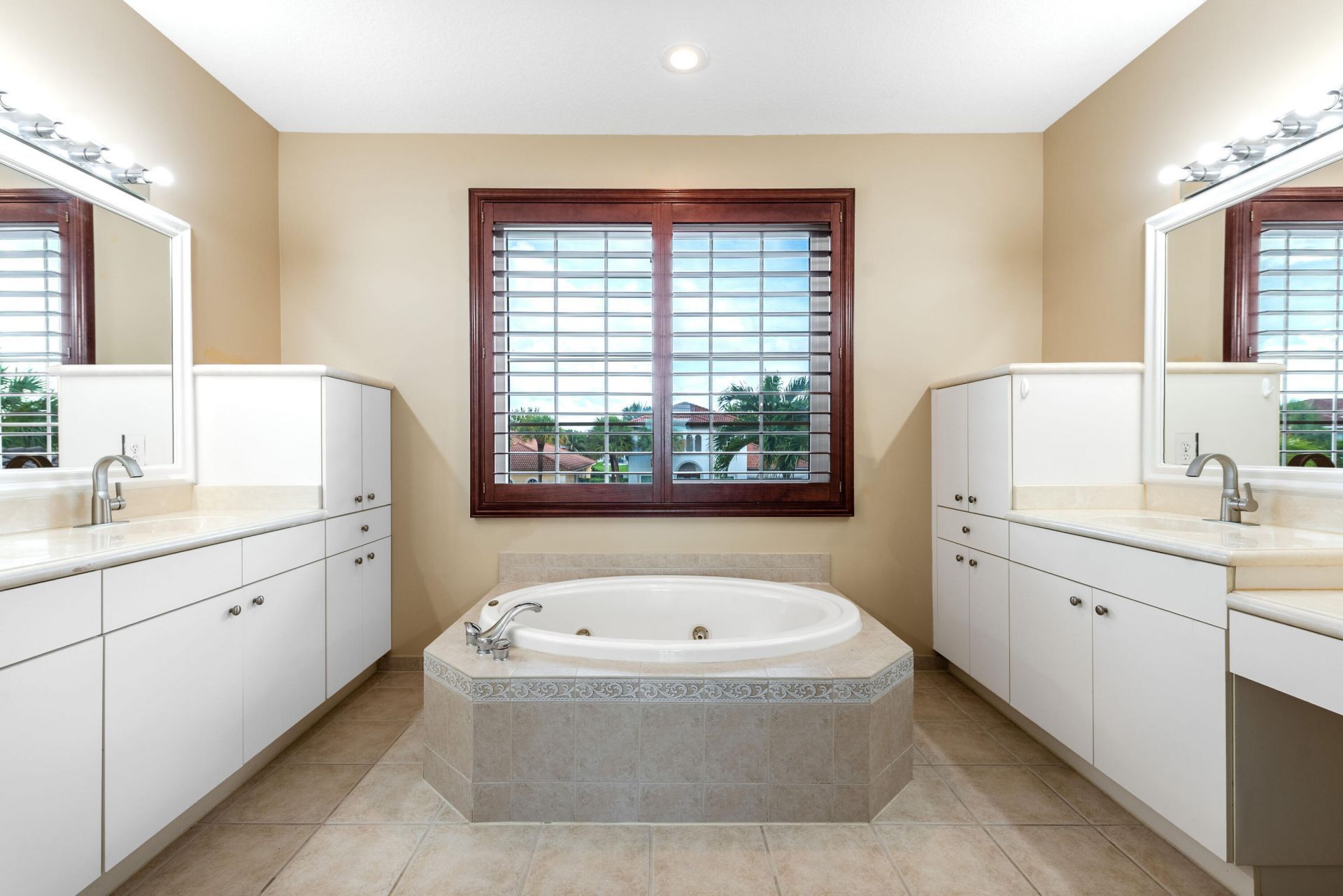 112 Isola Circle, Royal Palm Beach, FL 33411 Photo