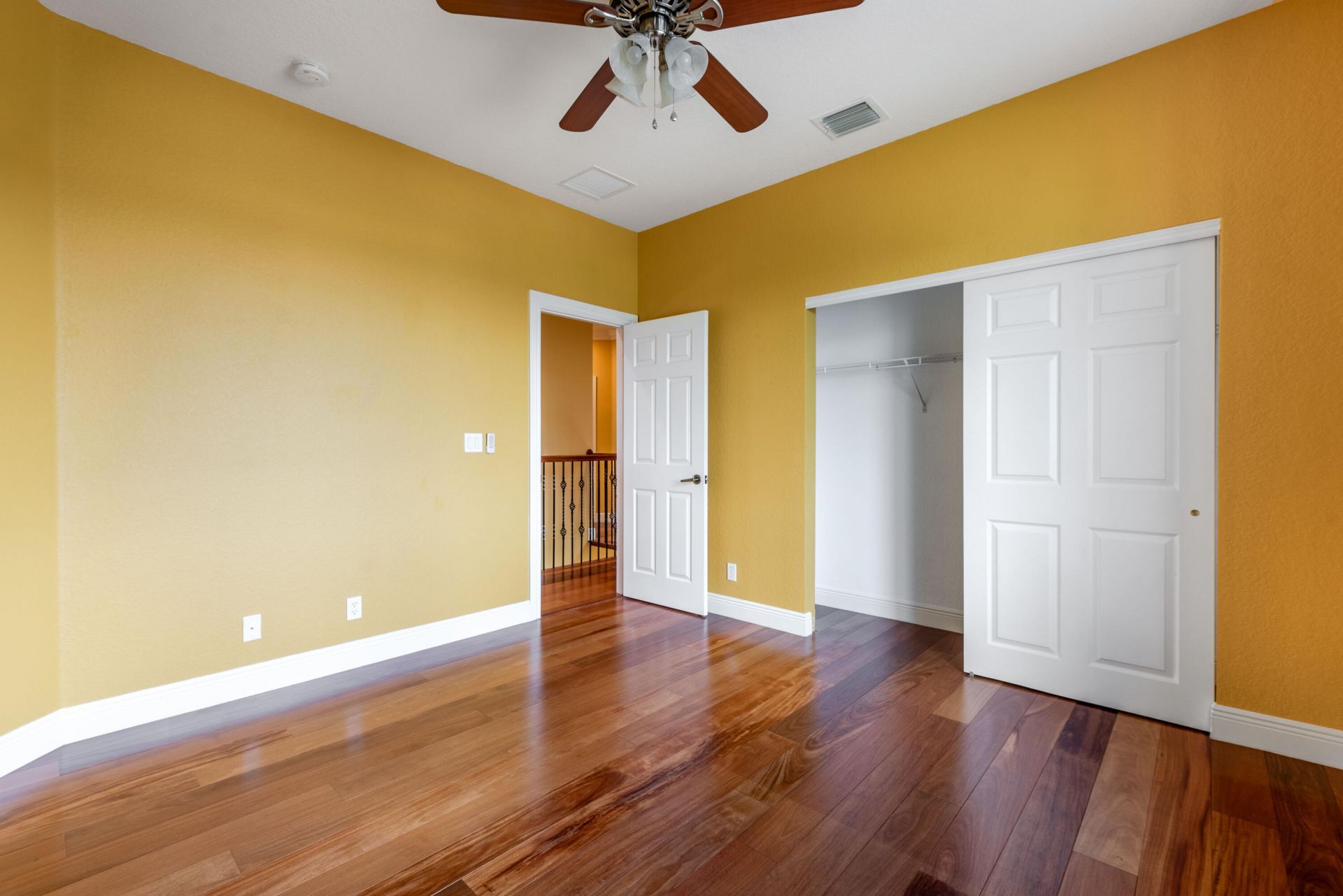 112 Isola Circle, Royal Palm Beach, FL 33411 Photo