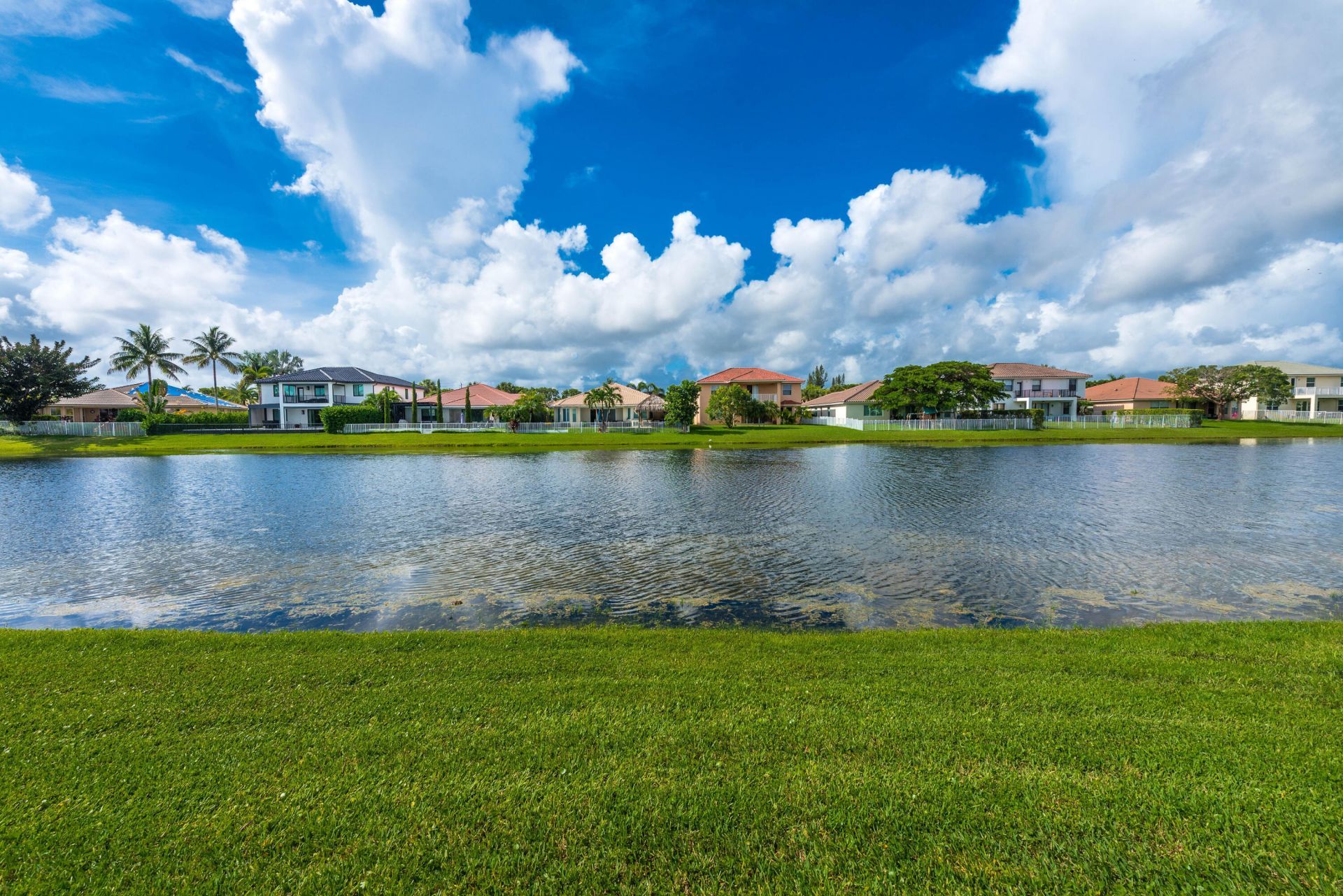 112 Isola Circle, Royal Palm Beach, FL 33411 Photo