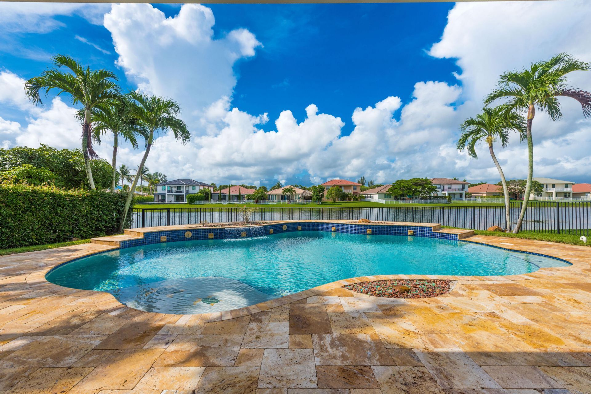 112 Isola Circle, Royal Palm Beach, FL 33411 Photo