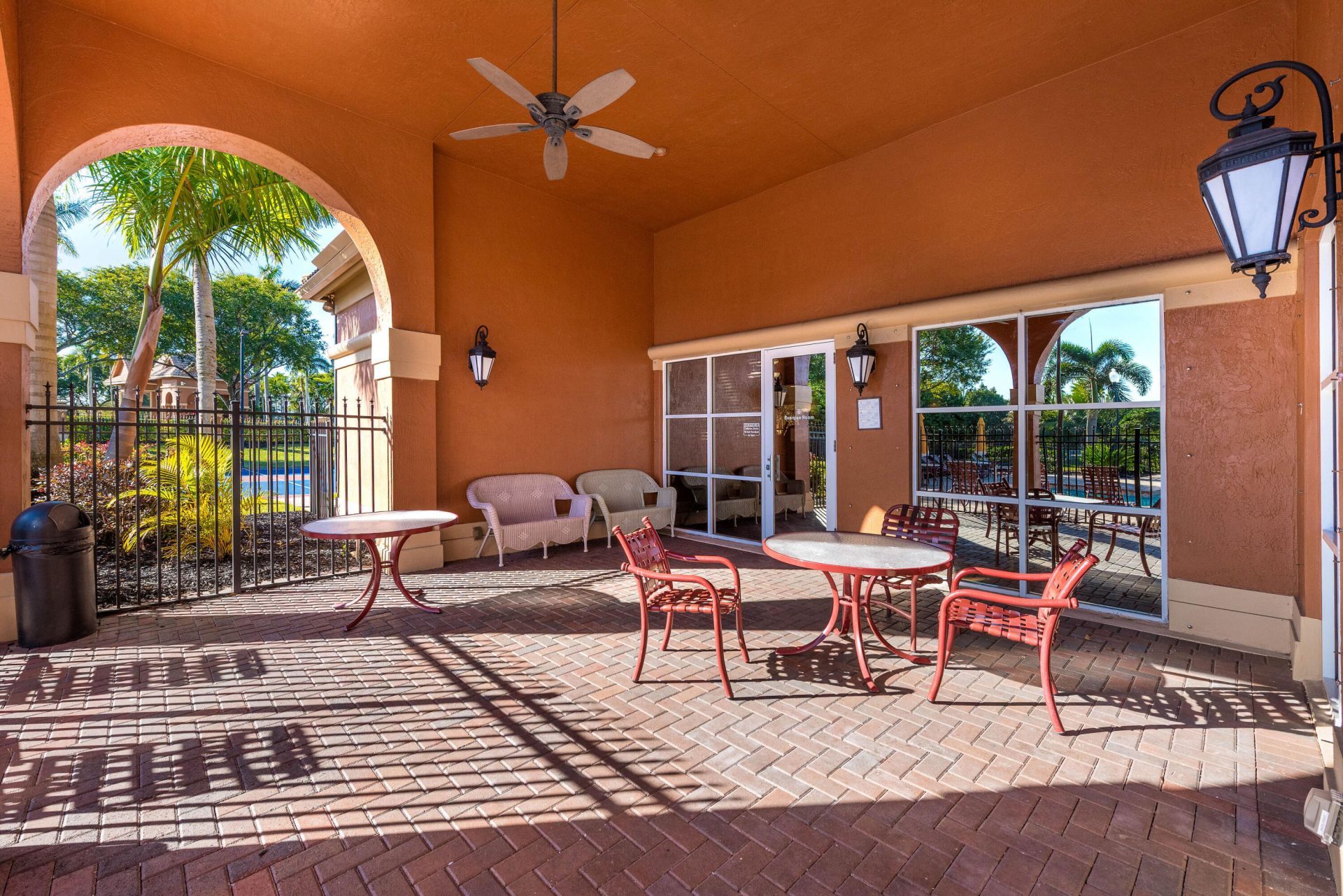 112 Isola Circle, Royal Palm Beach, FL 33411 Photo