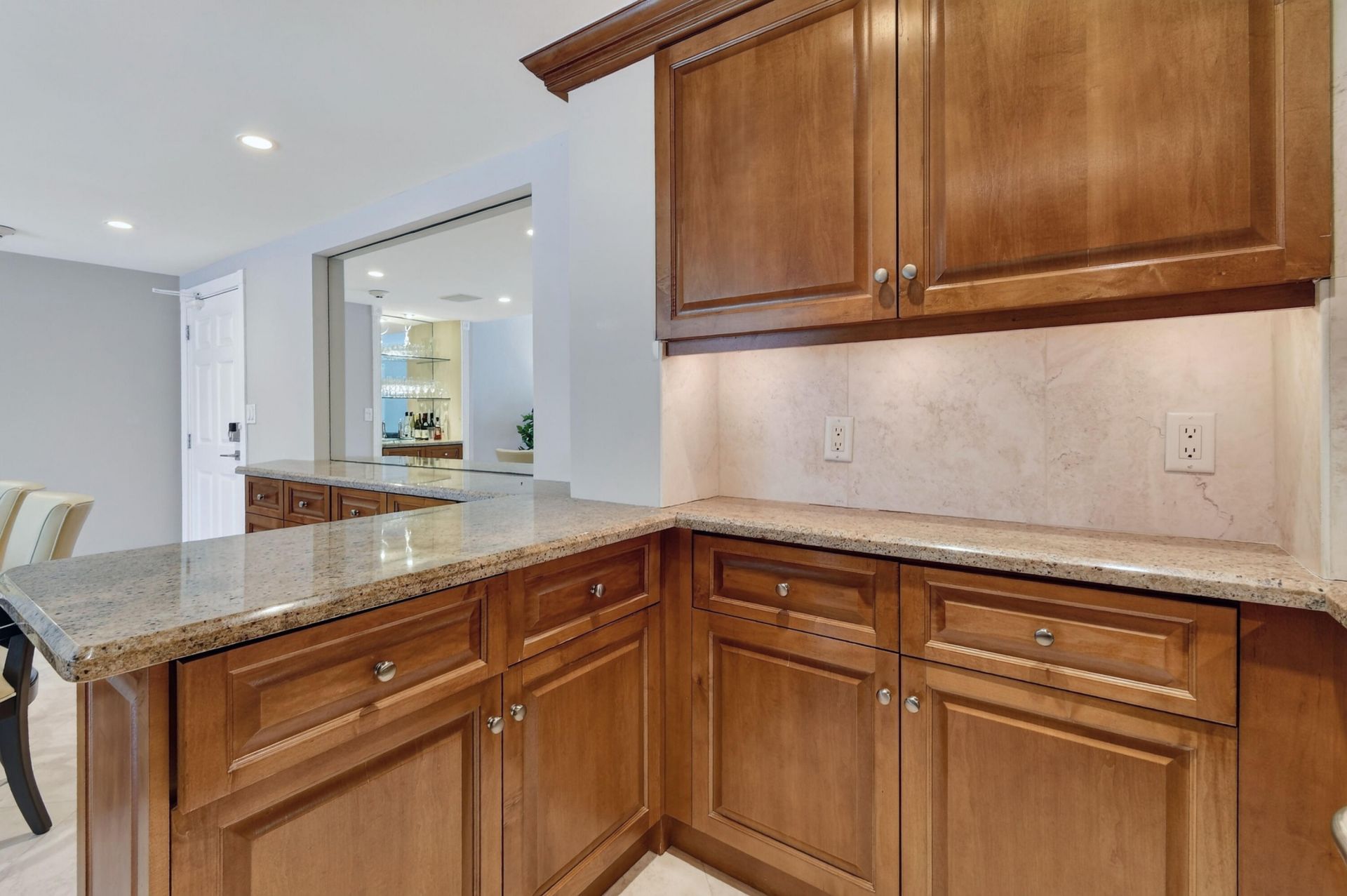 2774 S Ocean Boulevard, Unit 506, Palm Beach, FL 33480 Photo