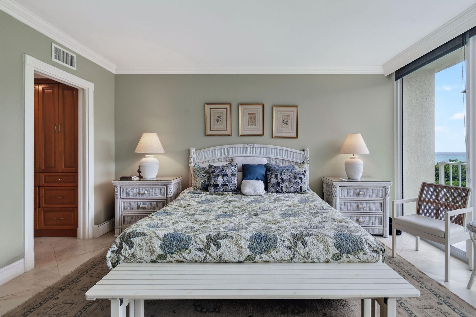 2774 S Ocean Boulevard, Unit 506, Palm Beach, FL 33480 Photo