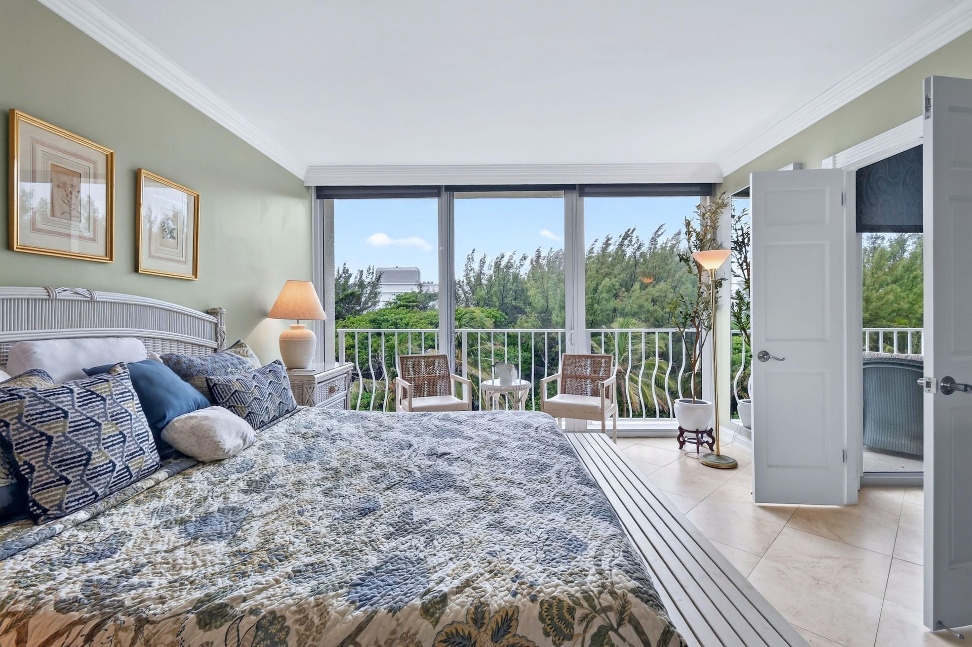 2774 S Ocean Boulevard, Unit 506, Palm Beach, FL 33480 Photo