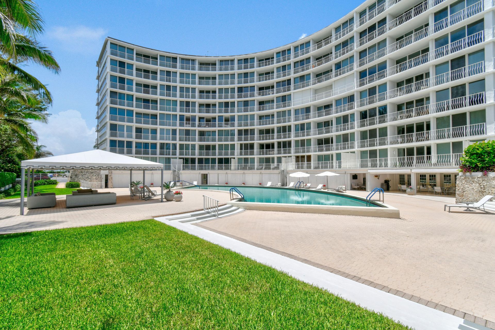2774 S Ocean Boulevard, Unit 506, Palm Beach, FL 33480 Photo