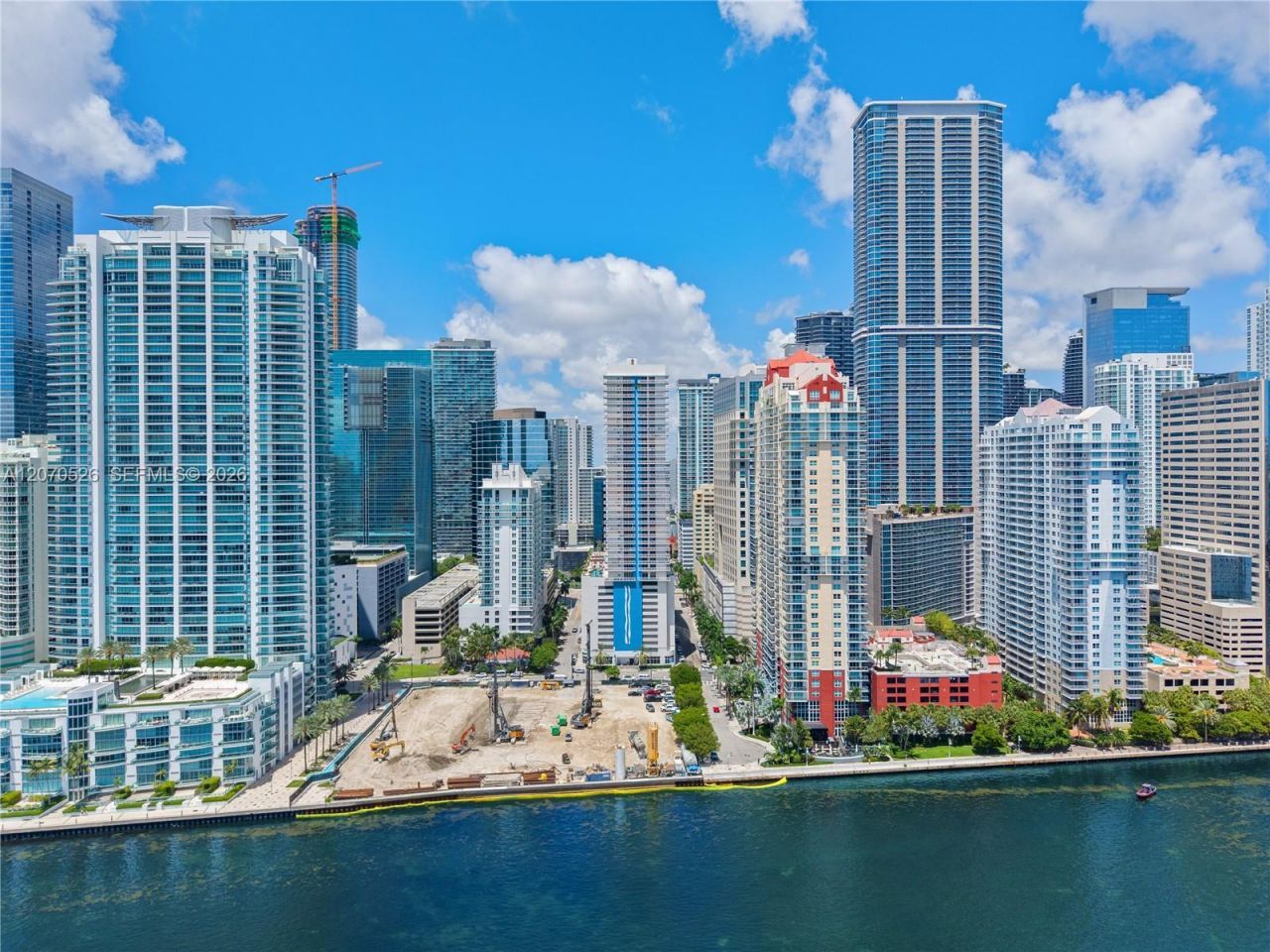 1200 Brickell Bay Dr, Unit 2205, Miami, FL 33131 Photo