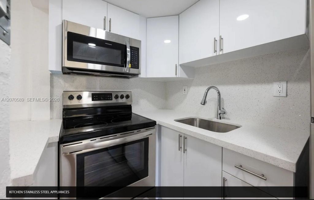 1811 NW 19th Ter, Unit 5, Miami, FL 33125 Photo