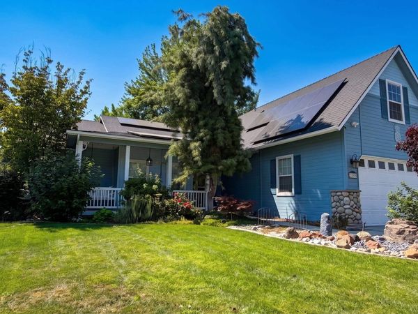2885 N Rough Stone Way, Meridian, ID 83646