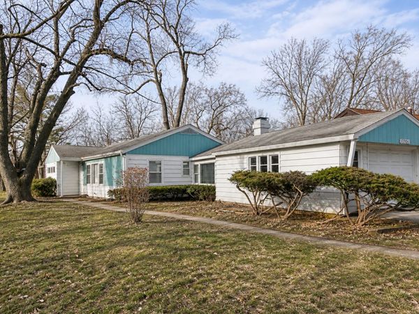 17306 Holmes Avenue , Hazel Crest, IL 60429