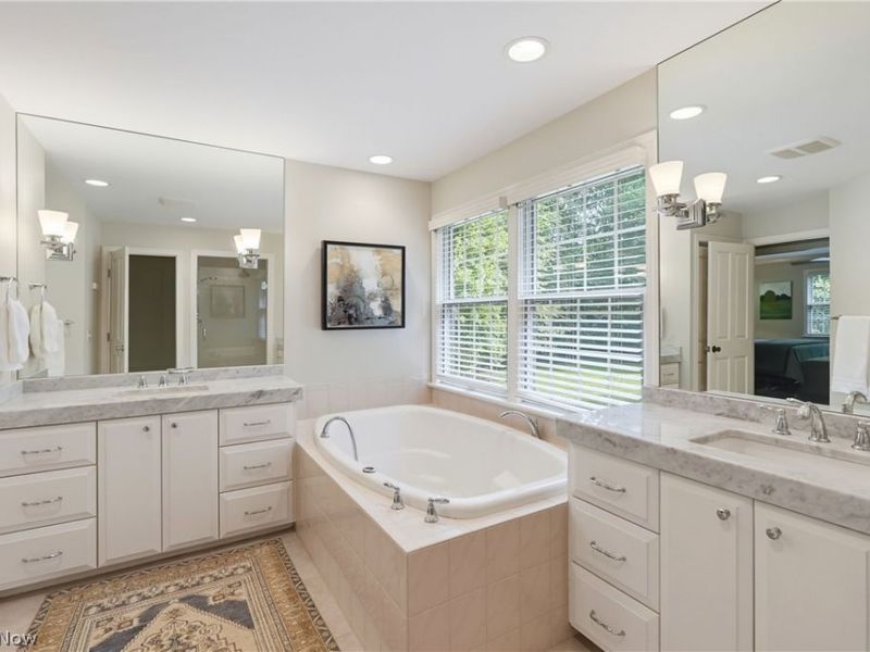 15265 Suffolk Lane, Chagrin Falls, OH 44022 Photo 23