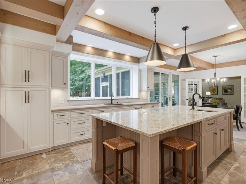 15265 Suffolk Lane, Chagrin Falls, OH 44022 Photo 9