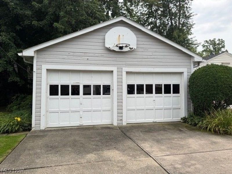 2614 E Erie Avenue, Lorain, OH 44052 Photo 3